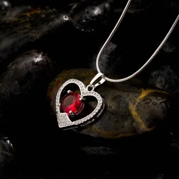 Модно елегантна огърлица с отложено във формата на сърце за Свети Валентин, женски метални висулки с червено цирконием, богемное колиета, бижута